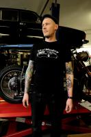 T-Shirt Schwarz Ural Hamburg Logo Tee 